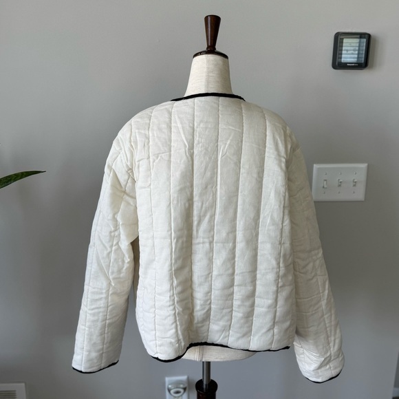 NWT! Primmark Embroidered Quilted Jacket with Front Tie Closure - Super Trendy - Picture 6 of 8